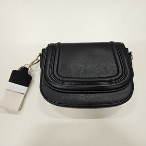 New Cluci Black Crossbody Bag (NWOT)